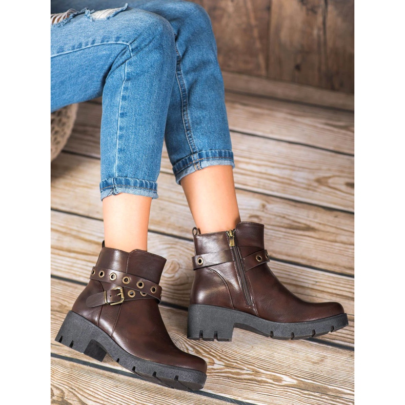 SHELOVET Hnědí dělníci hnědý 1