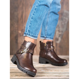 SHELOVET Hnědí dělníci hnědý 2