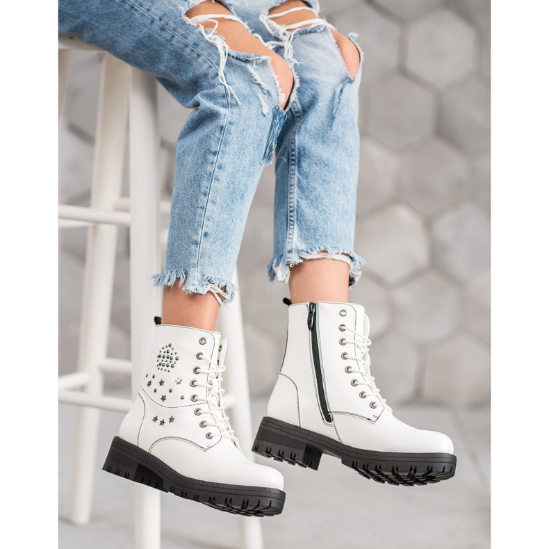 Goodin Bílí lovci s hvězdami bílý 2