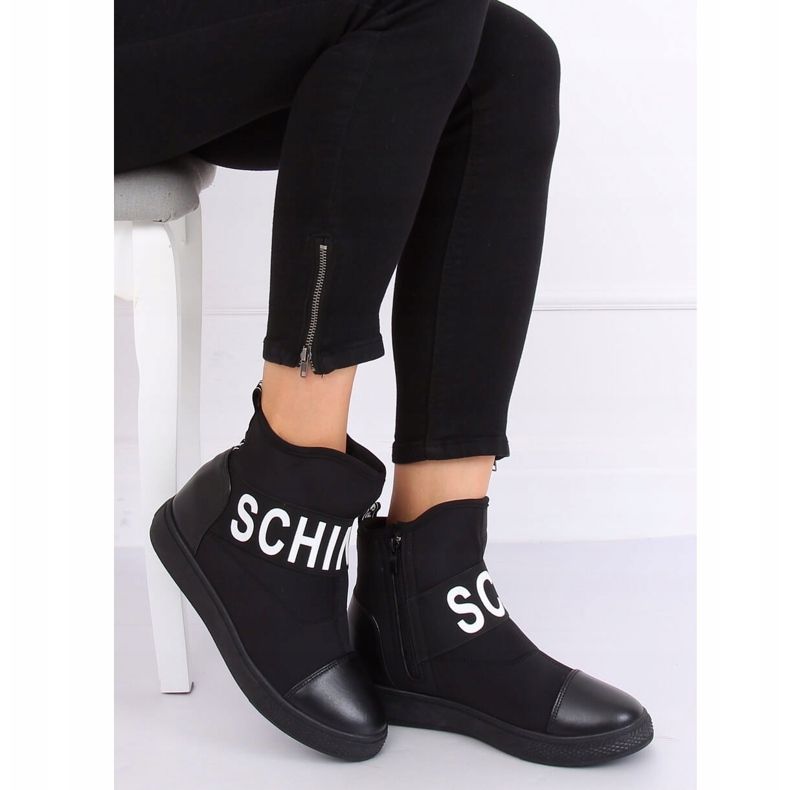 Černé neoprenové boty XY-38 Black černá 2 Černé neoprenové boty XY-38 Black černá 2