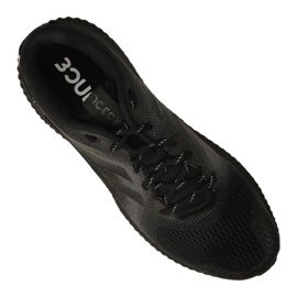 Běžecké boty adidas Aerobounce St M CQ0810 černý 1