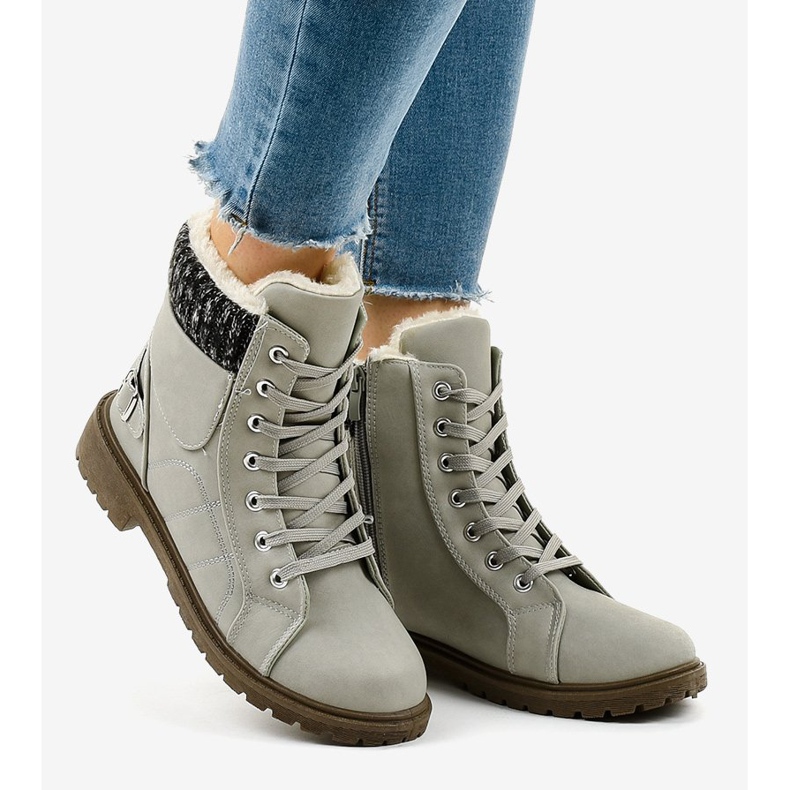 Šedá zateplená turistická obuv NR02-4 2