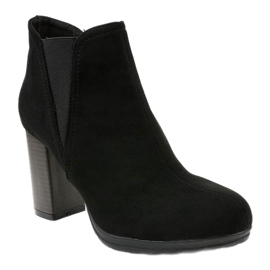 Černé semišové kotníkové boty na sloupku H9261 Jodhpur černý 1