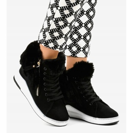 Černé dámské zateplené tenisky CN686 černá 2