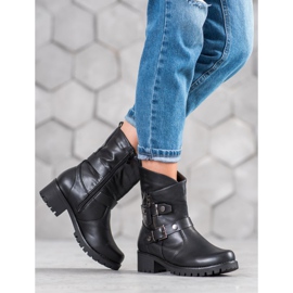 Nio Nio Černí dělníci na jezdci černý 2