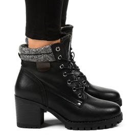 Černé kozačky na sloupek s ovčí kůží Z129 černá 1