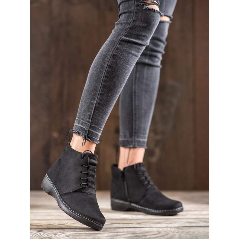 CABIN Pohodlné kozačky černá 2