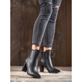 SHELOVET Sexy černé kozačky černá 2