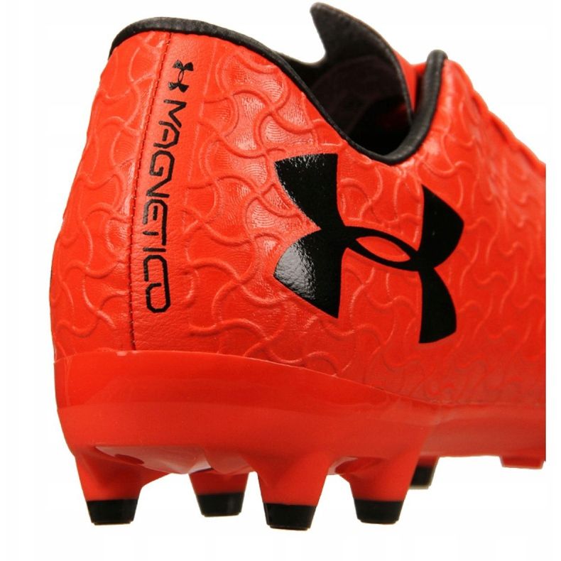 Kopačky Under Armour Magnetico Select Fg M 3000 115-600 pomerančový červený 1