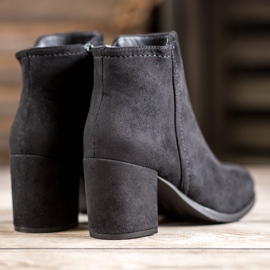 Clowse Klasické černé boty černý 1