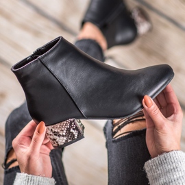 Weide Elegantní boty Snake Print černý vícebarevný 1