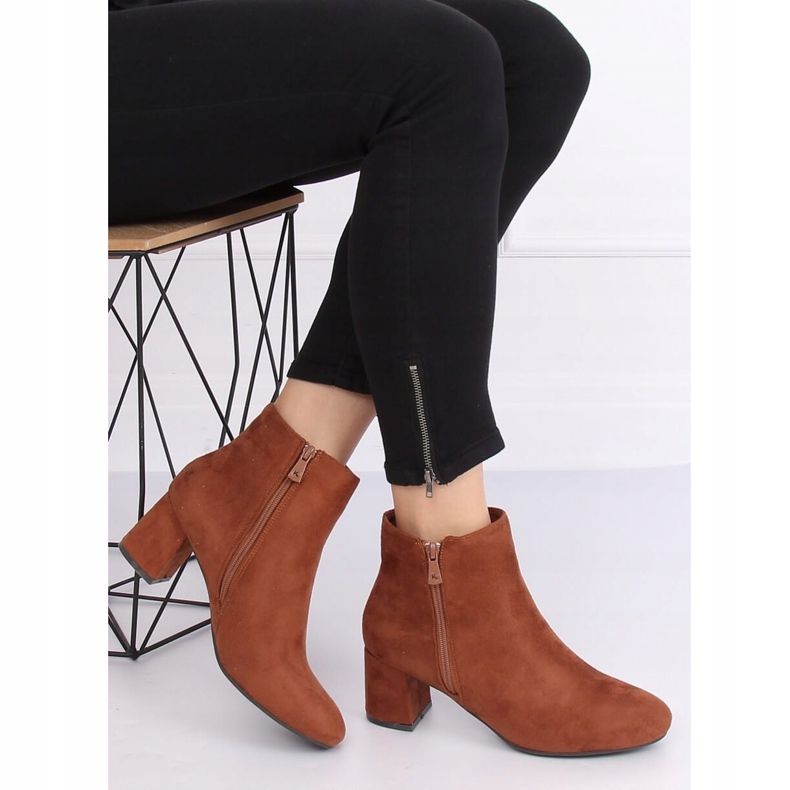 Hnědé kozačky na vysokém podpatku K1825116 Cuero hnědý 2 Hnědé kozačky na vysokém podpatku K1825116 Cuero hnědý 2