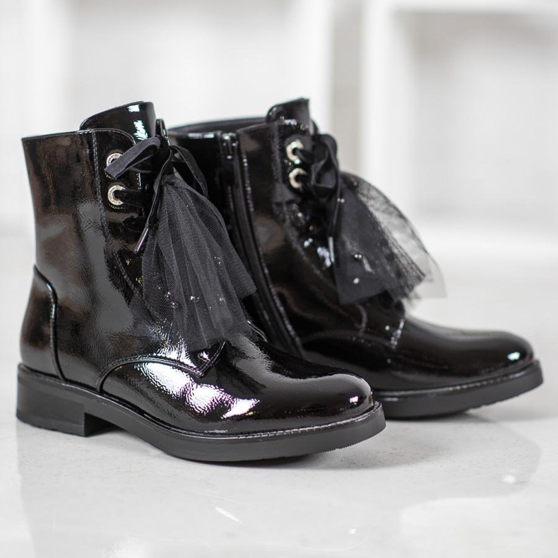 SHELOVET Lakovaní pracovníci z ekologické kůže černá 1