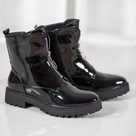 SHELOVET Lakovaní pracovníci z ekologické kůže černá 1