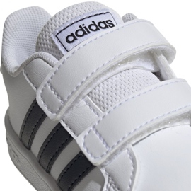 Boty adidas Grand Court I Jr EF0118 bílý 1