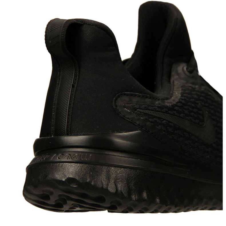 Boty Nike Renew Rival M AA7400-002 černý 1