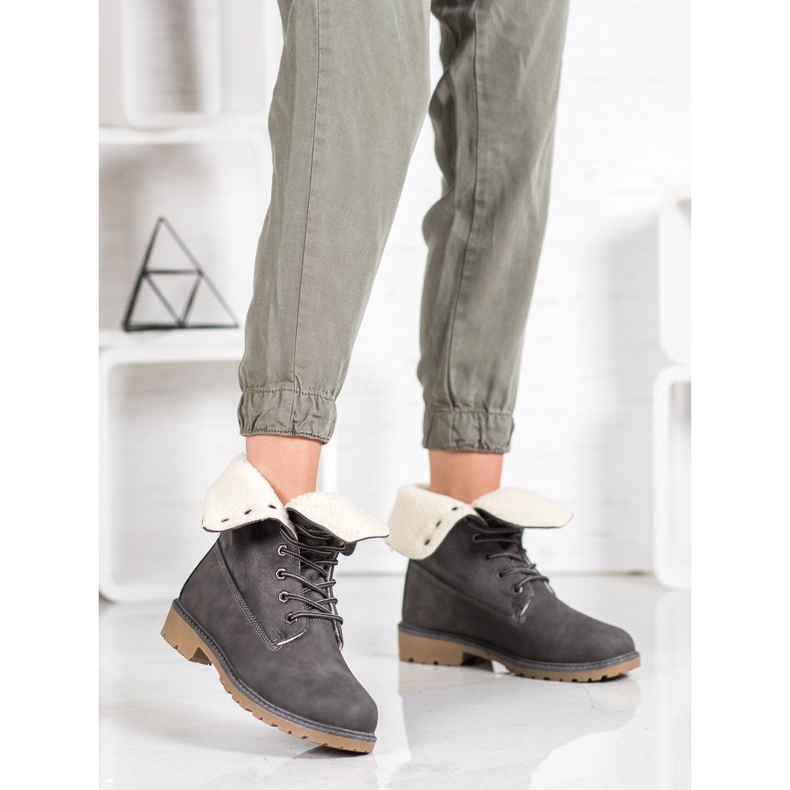 Super Me Šedé kozačky s ovčí kůží šedá 2