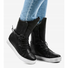 Černé tenisky, zateplené boty HX5187-3 černá 2