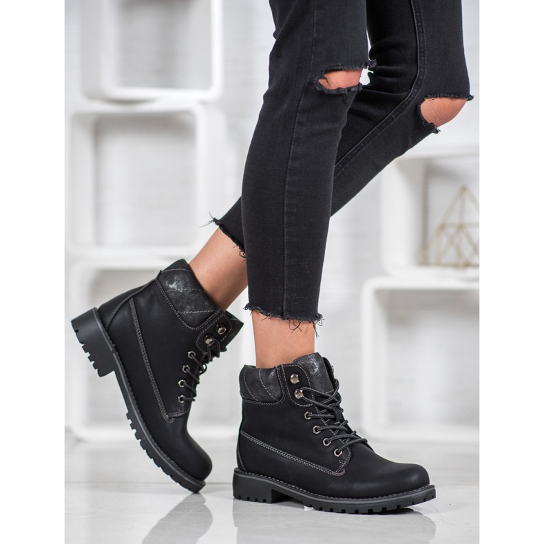 SDS Černí lovci černý 1