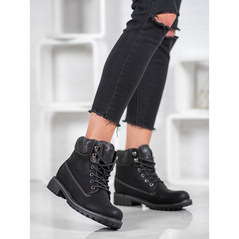 SDS Černí lovci černá 2