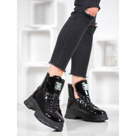 Bella Paris Lakované tenisky z eko kůže černá 1