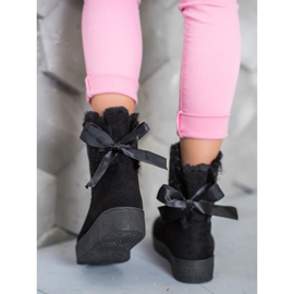 SHELOVET Mukluki s krystaly černá 1