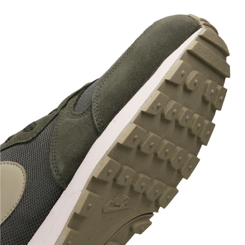 Nike Md Runner 2 M 749794-302 khaki zelený 1