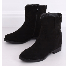 Černé kozačky na skrytém klínu G-7605 Black černá 1