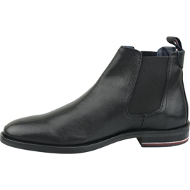 Tommy Hilfiger Kožené chelsea boty M FM0FM02421 990 černý 1