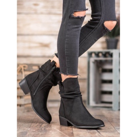 Super Mode Teplé kovbojky na sloupku černá 2