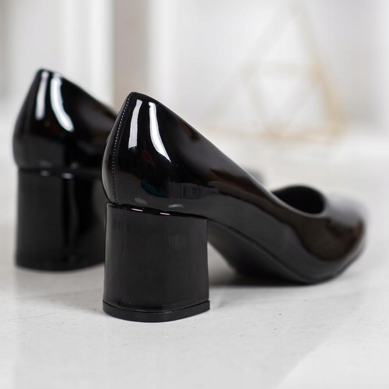 Klasické lodičky VINCEZA černý 2