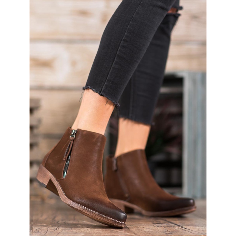 Kylie Kovbojky na jezdci hnědý 1