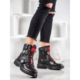 Weide Skalní boty se sponou černý 2