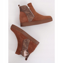 Boty na skrytém klínovém velbloudu RQ235 Camel hnědý 2