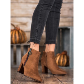 Small Swan Semišové kozačky se zipem hnědý 2 Small Swan Semišové kozačky se zipem hnědý 2