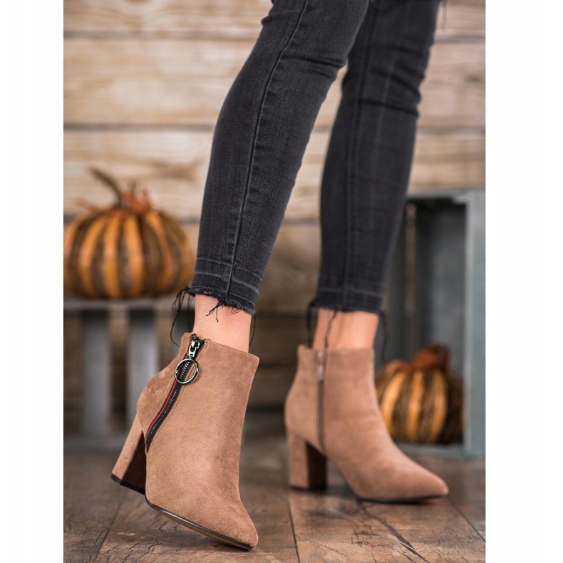 Small Swan Semišové kozačky se zipem béžový 2