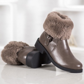 SHELOVET Pracovníci s kožešinou hnědý 1