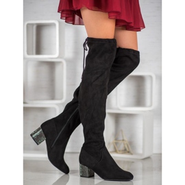 SDS Boty s ozdobnou patou černá 1