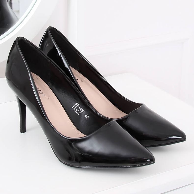 Lodičky na černém lakovaném podpatku NF-48P Black černý 1