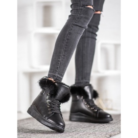 SHELOVET A07b-b černý 1