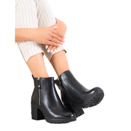 Bella Paris Pohodlné boty s izolací černý 2