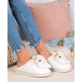 SHELOVET Pantofle S Mašlí bílý 2 SHELOVET Pantofle S Mašlí bílý 2