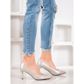 Goodin Stylová jehlová podešev vyrobená z ekologické kůže šedá 2