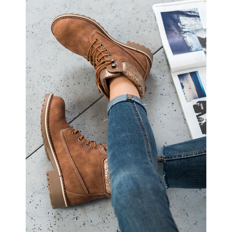 SDS Velbloudí lovci hnědý 2