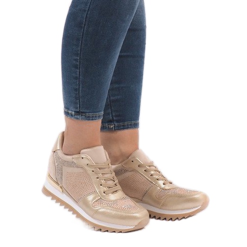 Zlaté tenisky na klínku G-125 zlatý 1