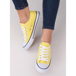 Klasické žluté dámské tenisky 7050Y žluté žlutá 1