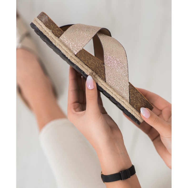 Goodin Pohodlné zlaté pantofle zlatý 2