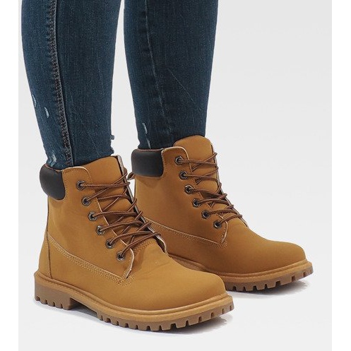 B788 Žluté dřevěné lapače žlutá 1