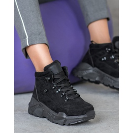 Queentina Semišové tenisky černá 2