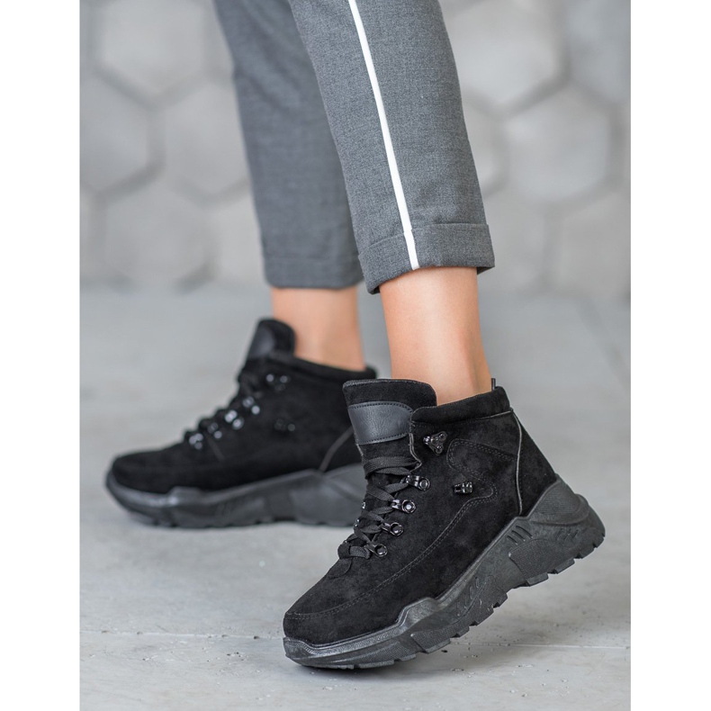 Queentina Semišové tenisky černá 1